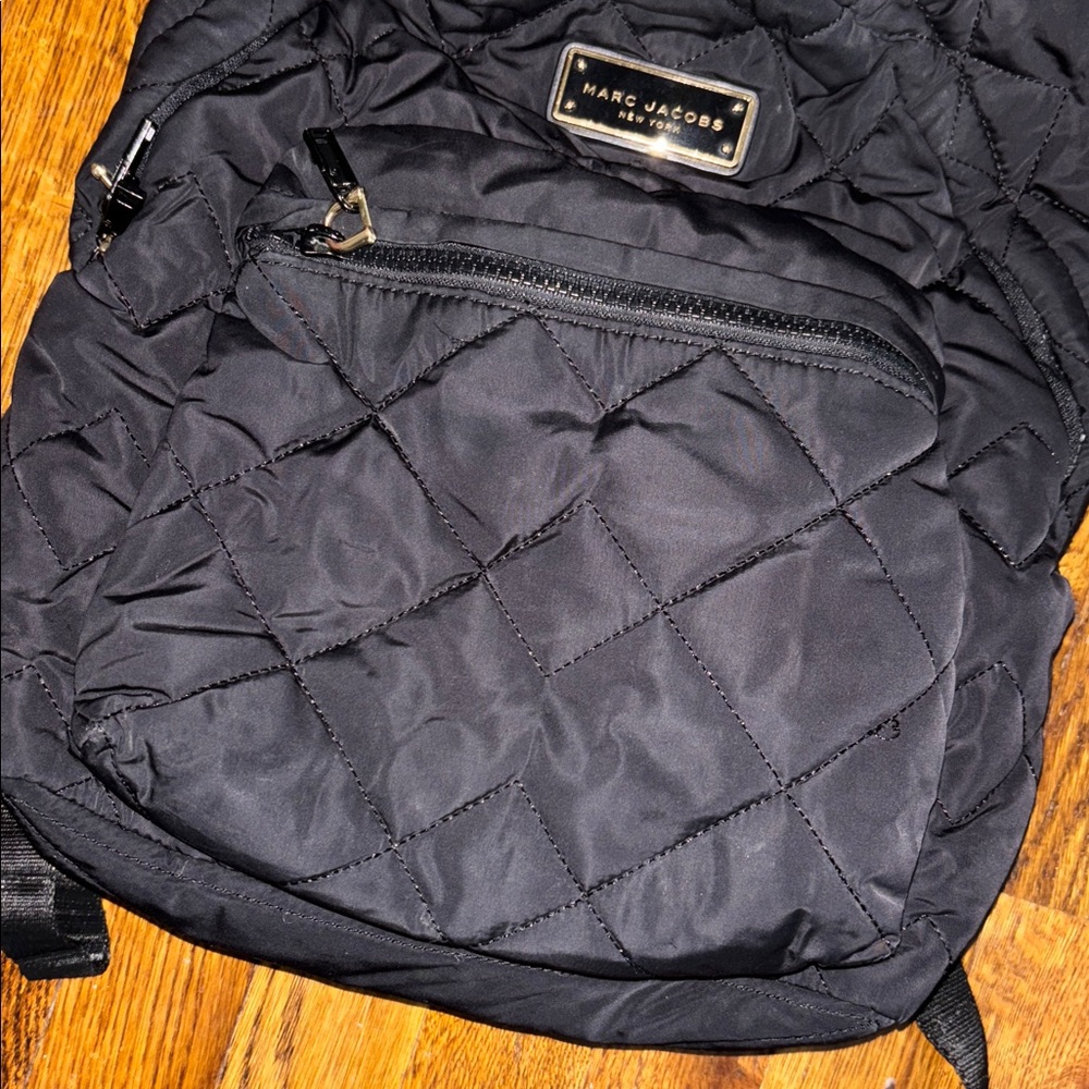 Classic black quilted Marc jacobs backpack - Picture 3 of 13